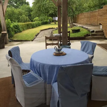 Romantique A منزل للإقامة *